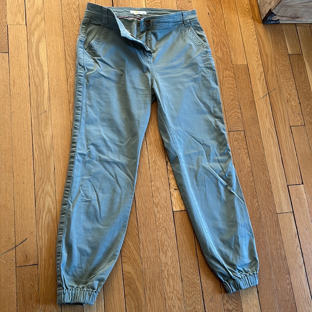 Boden cropped chinos